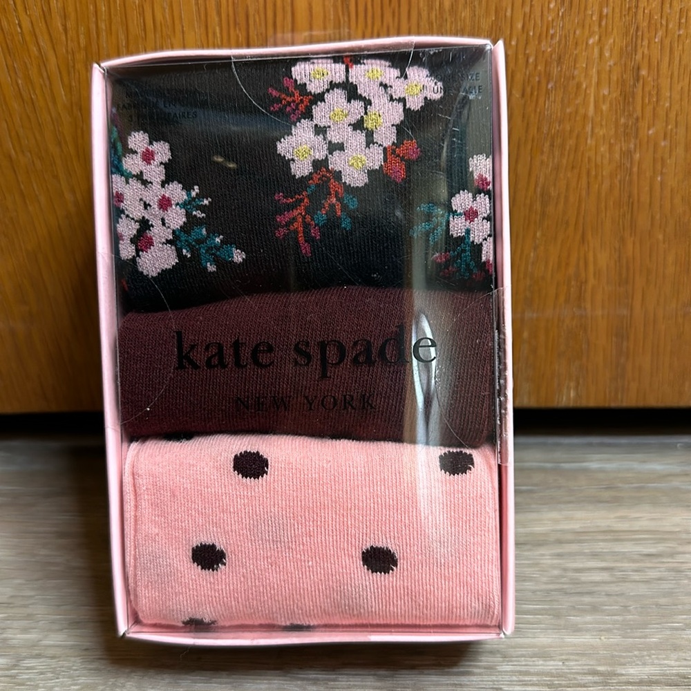 Kate Spade Novelty Crew Socks New In Box 3 Pair. Shoe Size 4-10